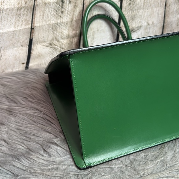 LOUIS VUITTON - Epi Rivera Hand Bag - Picture 5 of 10